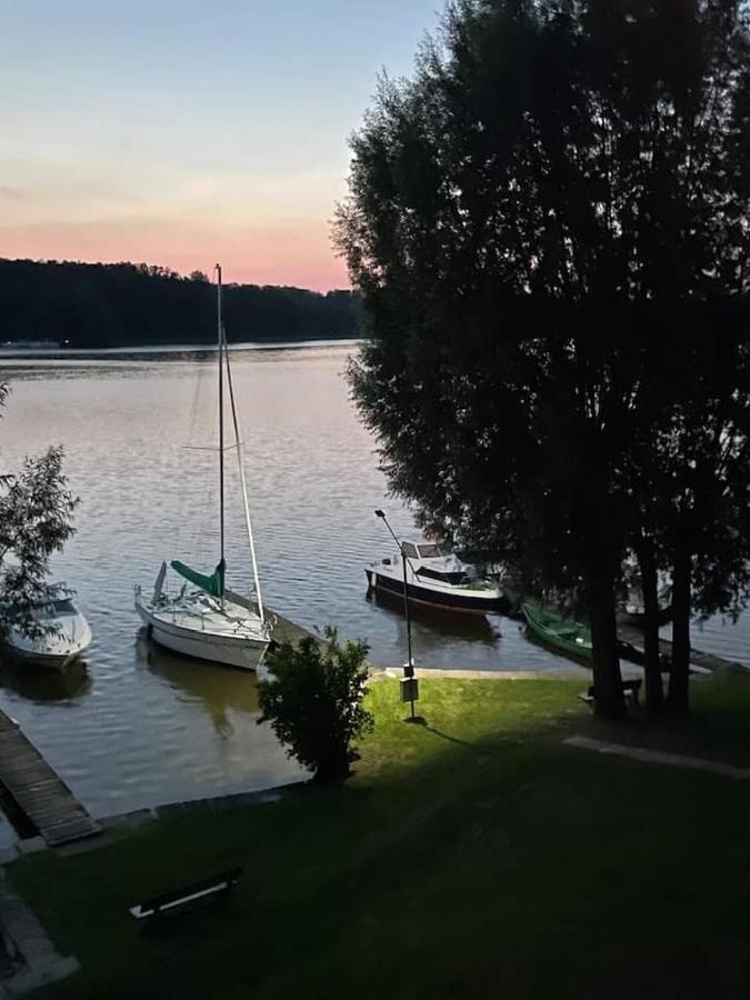 Mieszkanie Nad Jeziorem Z Wlasna Linia Brzegowa Ilawa Exterior photo