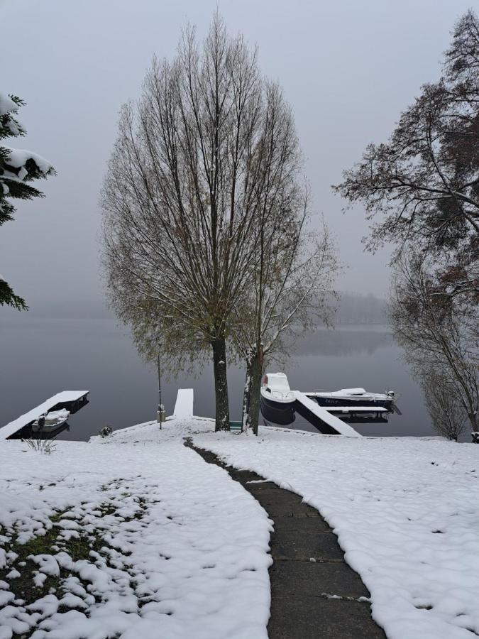 Mieszkanie Nad Jeziorem Z Wlasna Linia Brzegowa Ilawa Exterior photo